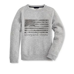 NWOT Boys L vineyard vines gray camo sweatshirt USA Flag